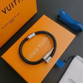 Picture of LV Bracelet _SKULVbracelet06cly8410872